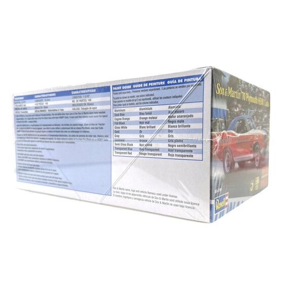 Revell 1/25 Sox Martin 1970 Plymouth Hemi Cuda Model Kit - Picture 5 of 8